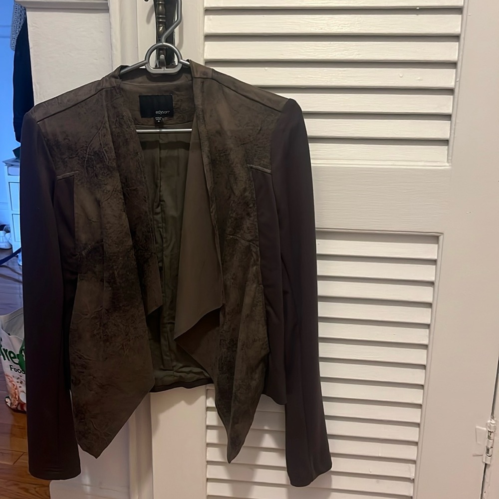 Open blazer